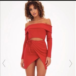 NWT PrettyLittleThing dress
